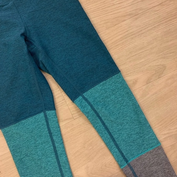 Outdoor Voices Gradient Leggings Green Teal Grey - Picture 3 of 4
